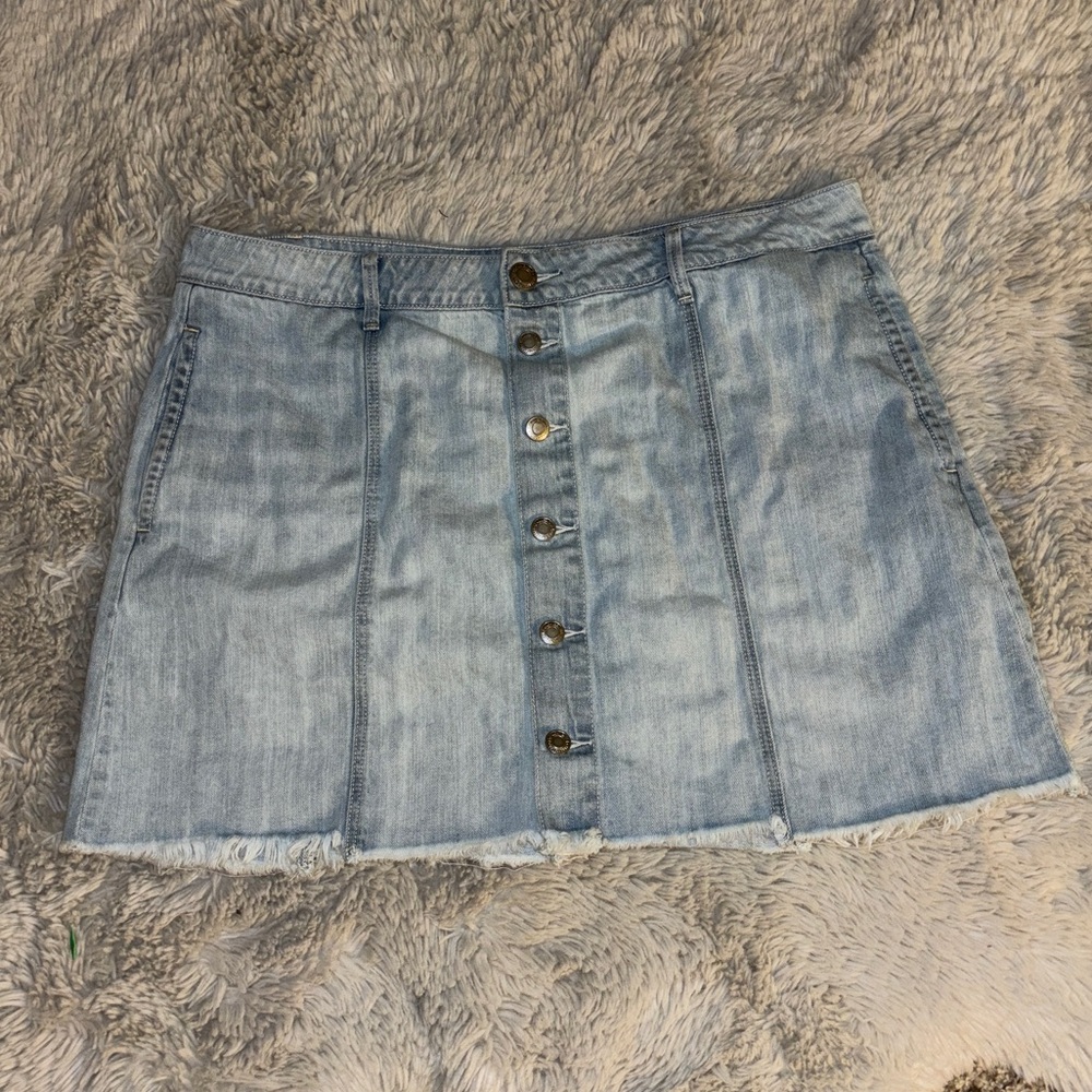American Eagle Outfitters Full Button Down Denim Skirt Women’s Size 18